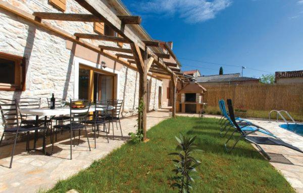Villa 704 Batlug Extérieur photo