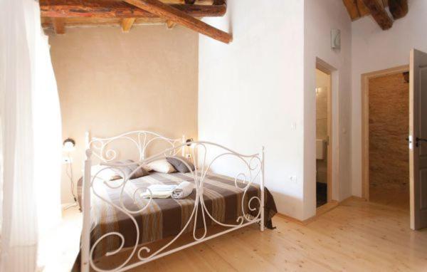 Villa 704 Batlug Extérieur photo