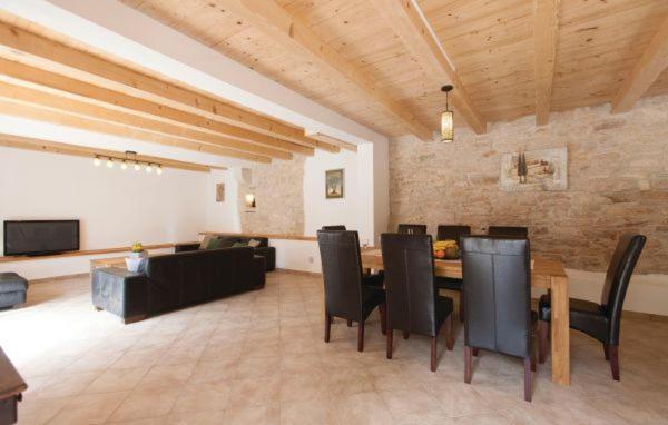 Villa 704 Batlug Extérieur photo